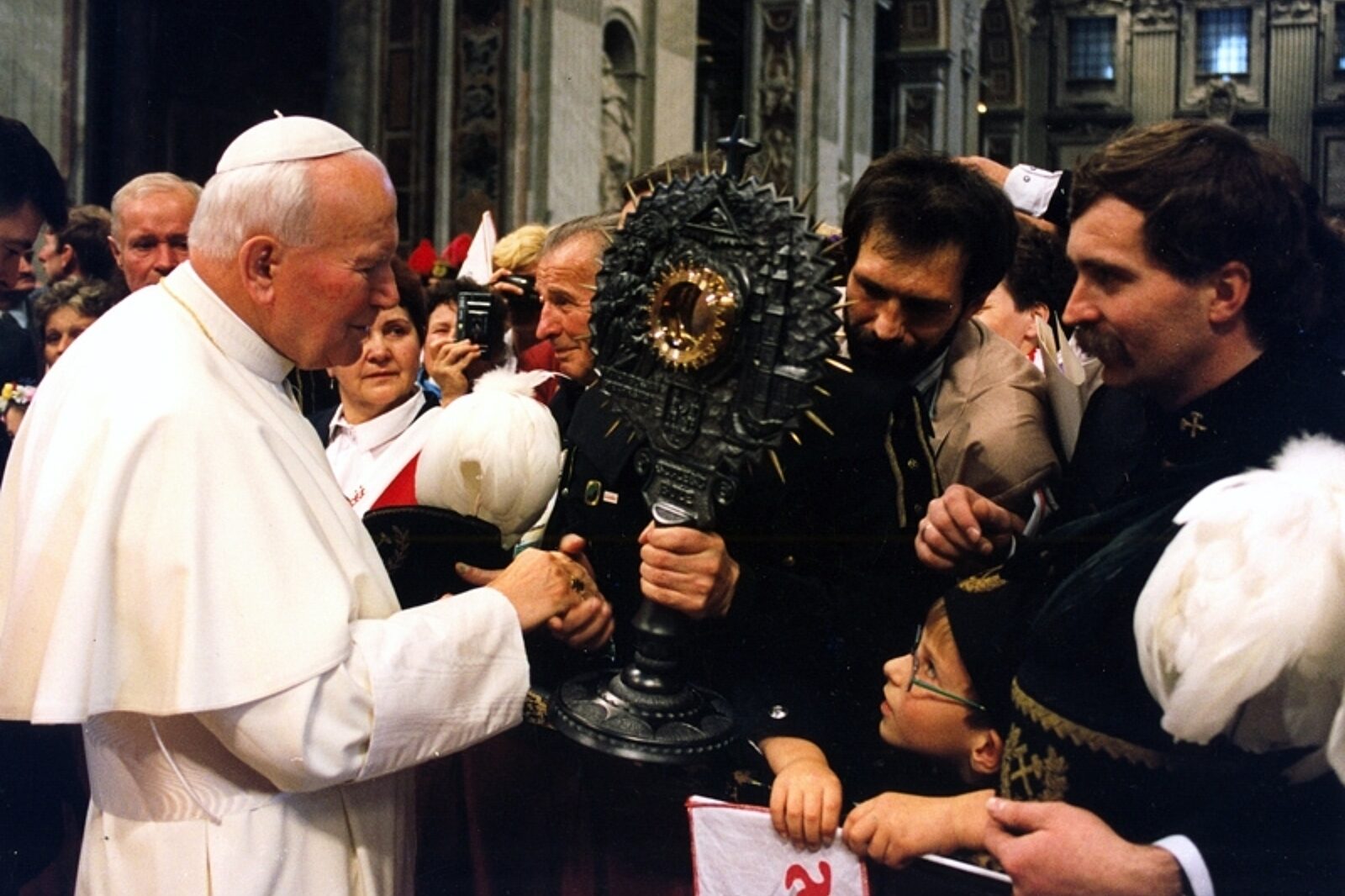 12 monstrancja arc k4