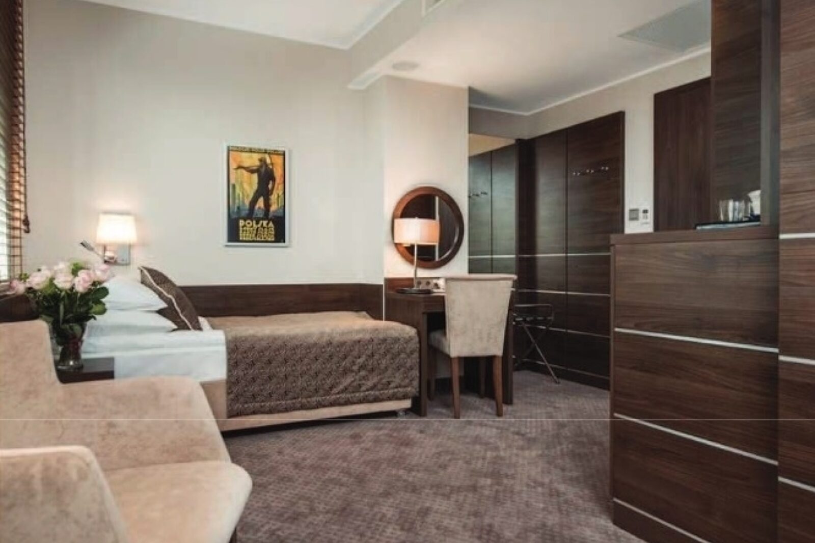 1423556384 hotel jsw