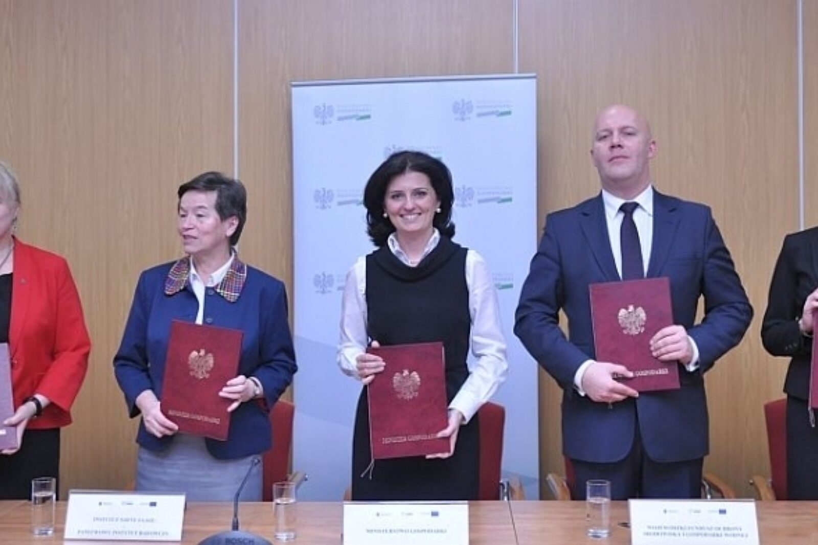 20141218 miak podpisanie 8