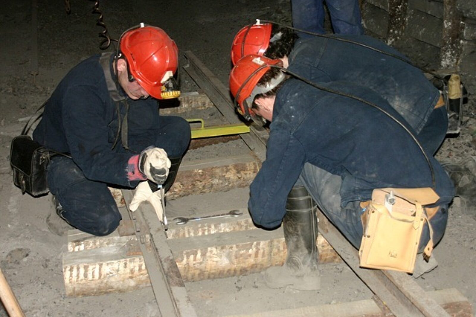 Wujek konkurs szkolny 2011 txt MD