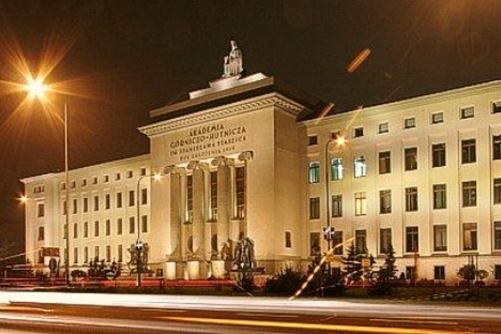 Agh budynek glowny agh