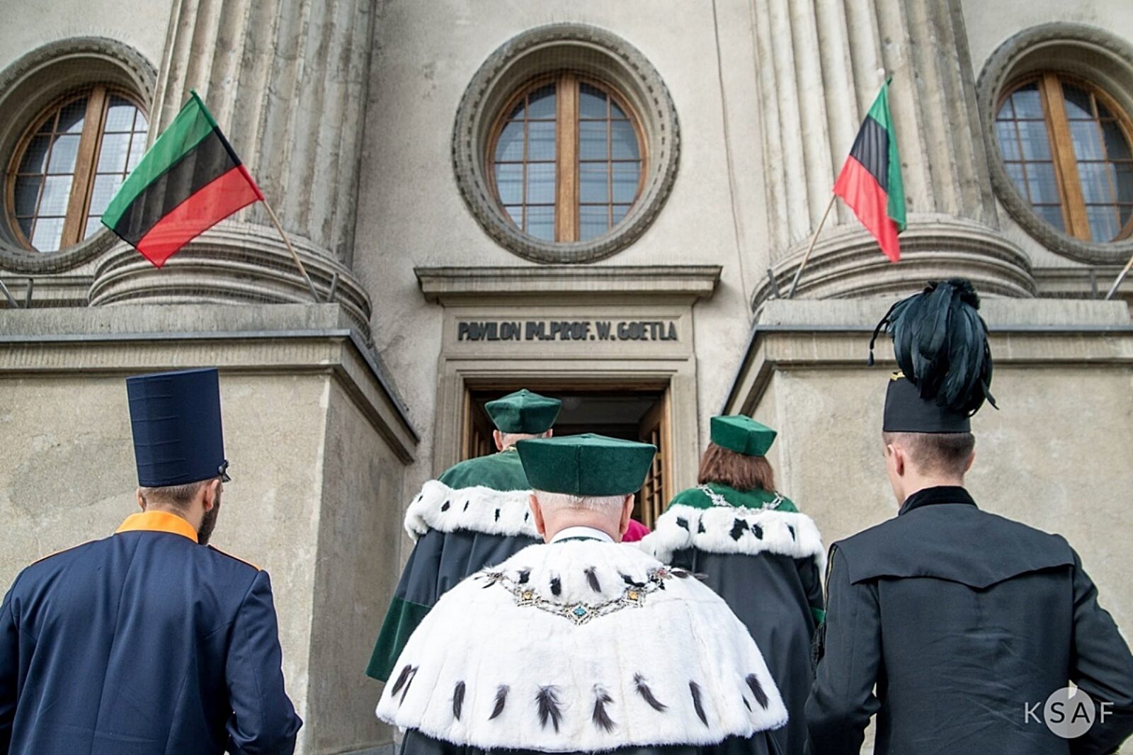 Aghfotkacpermontusiewiczksafagh