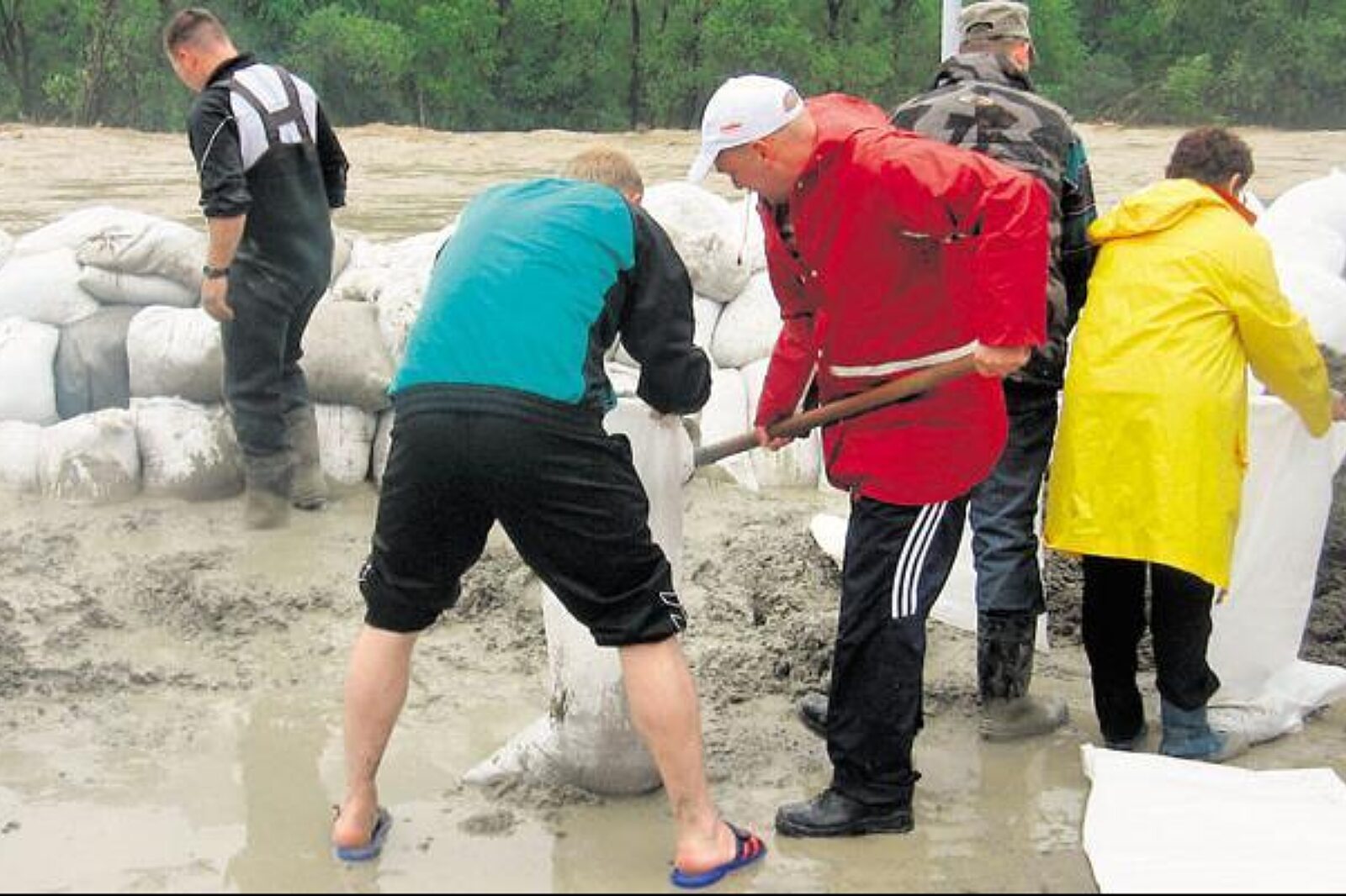 Belchatow gornicy powodz ARC pryw gornicy