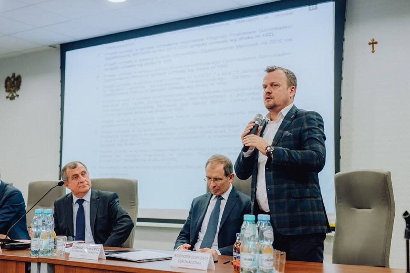 Checinski fb metropoliagzm