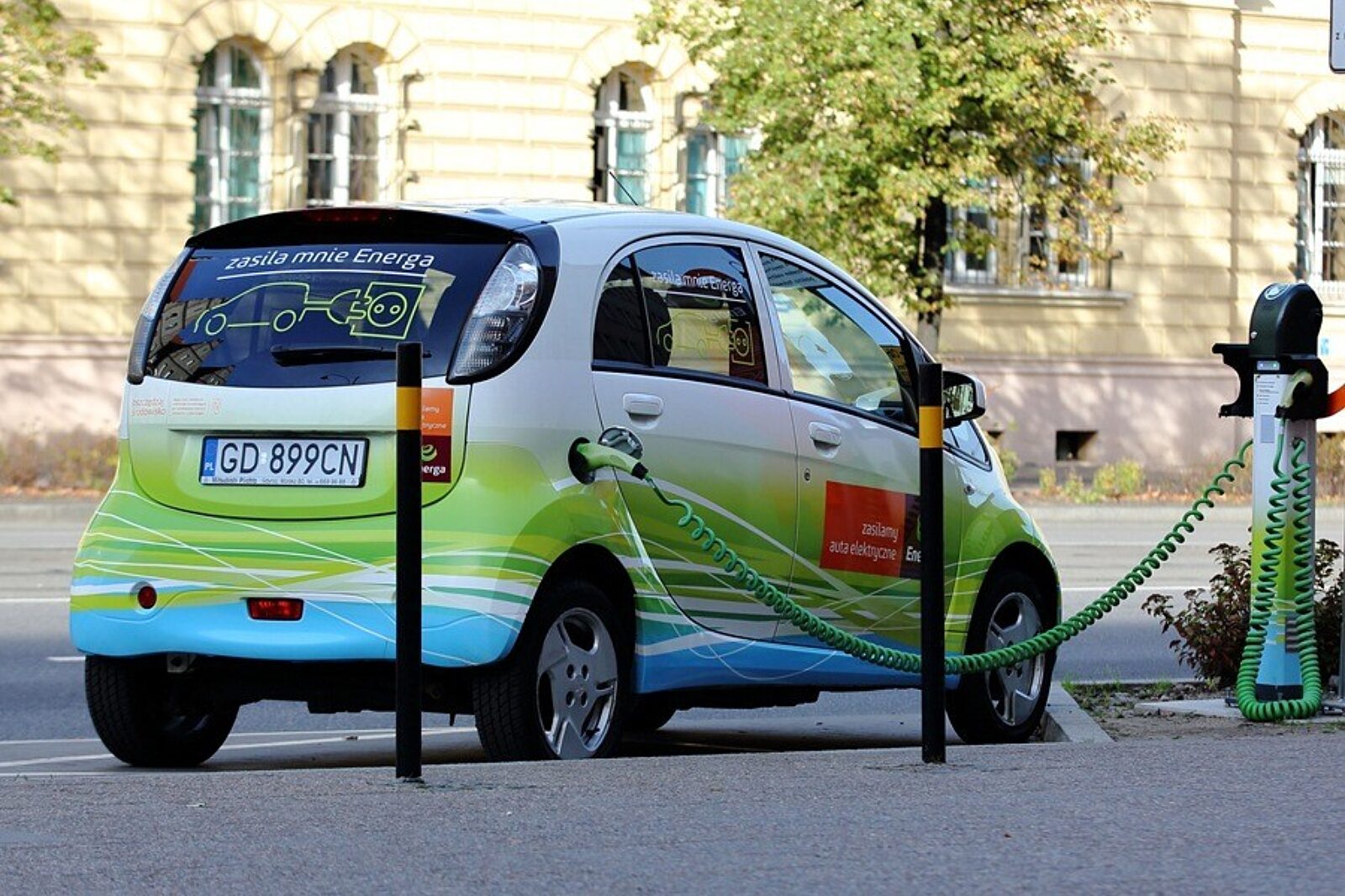 Energa stacja ladowania energa