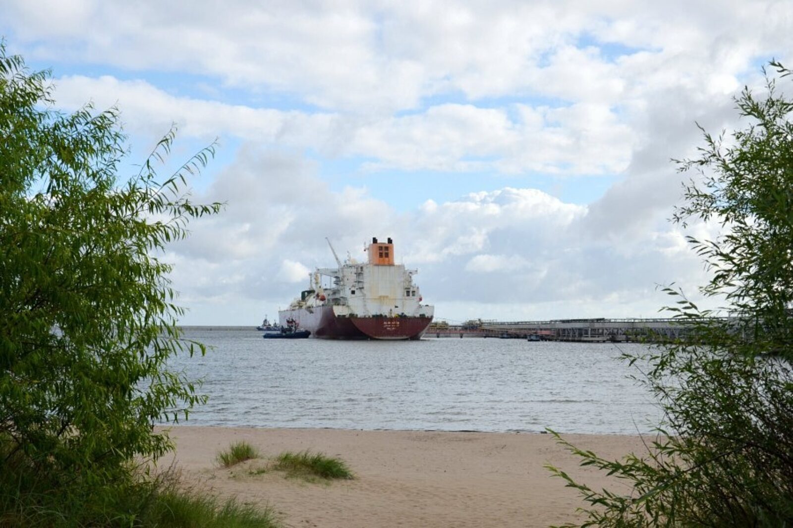 Gazowiec lng twitter com tpietrasienski