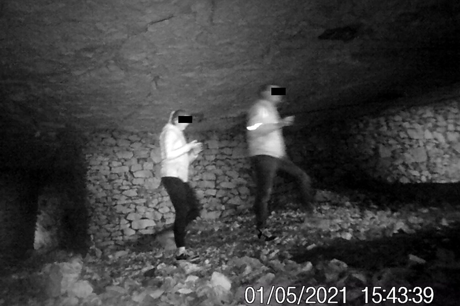 Jaskiniaszachownica1