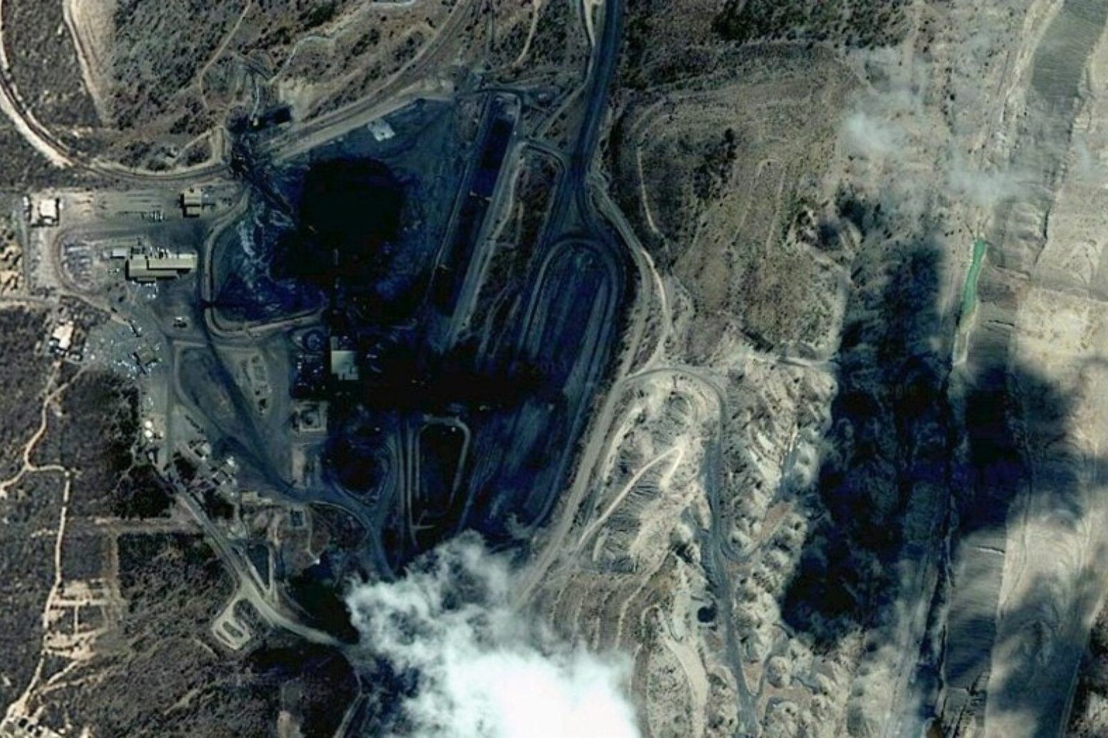 Kopalnia grasstree maps google com