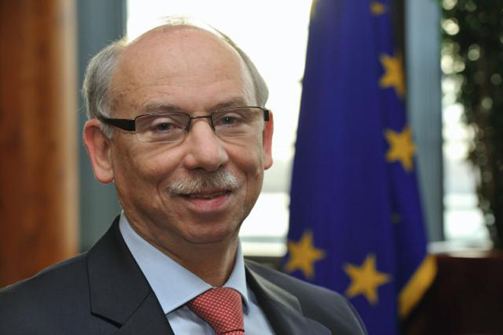 Lewandowski janusz komisarz