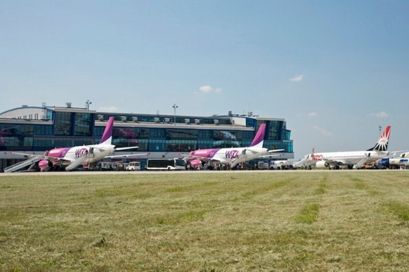 Lotnisko pyrzowice gtl sa