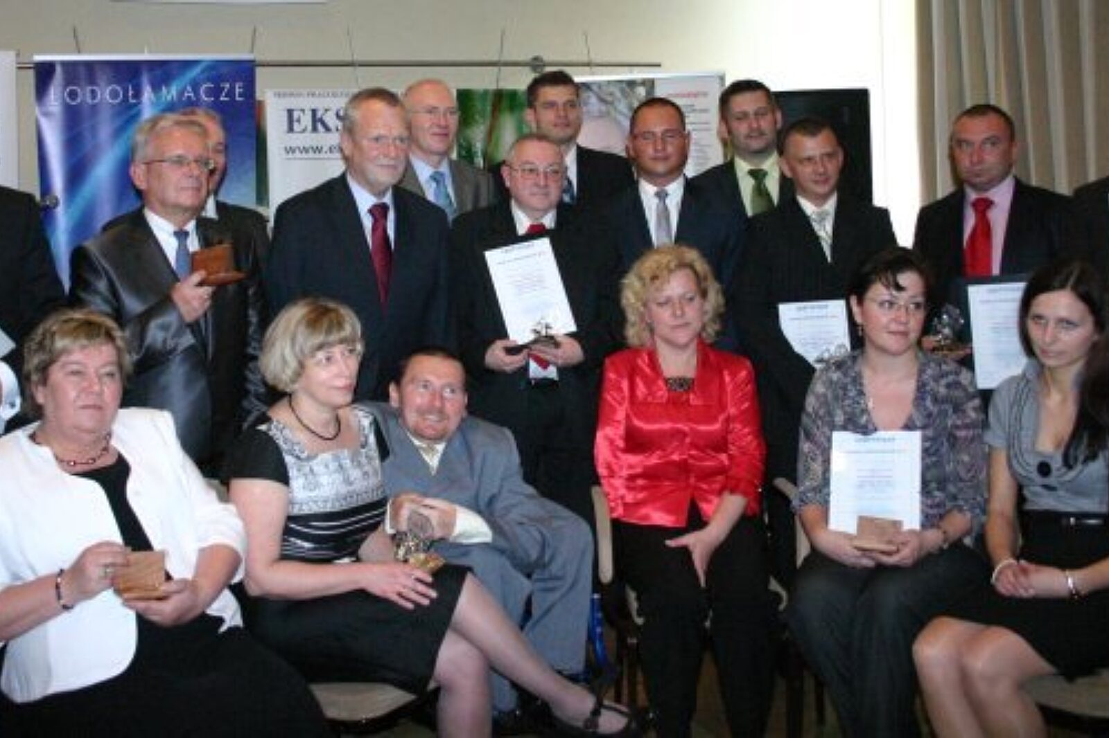 Nagrodzeni lodolamacze 2010 MD