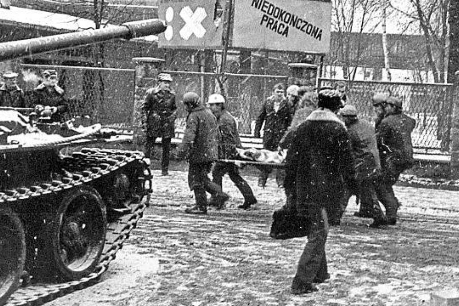 Niedokonczonapraca wujek PAP CAF