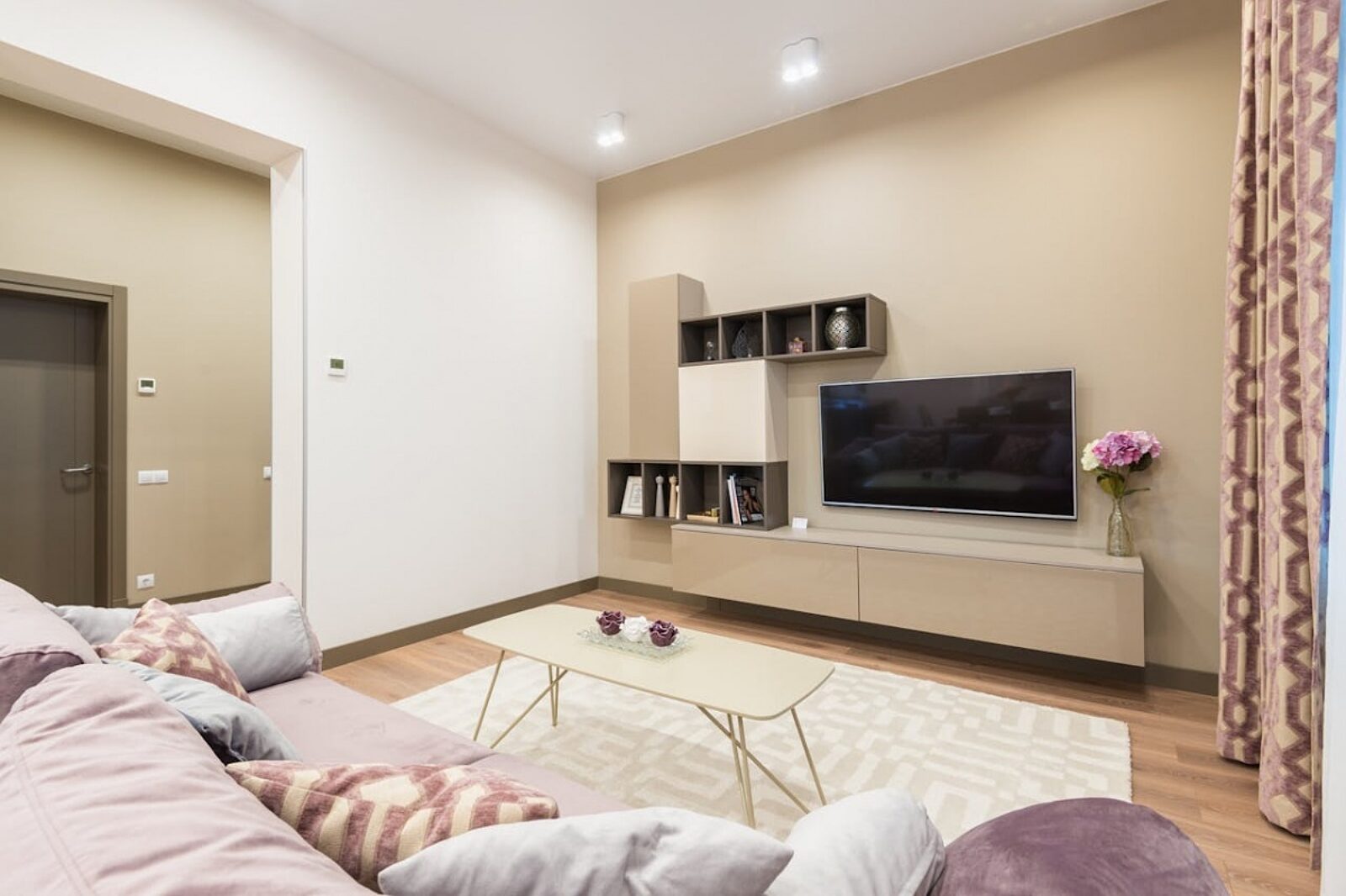 Pexels heyho 6527067