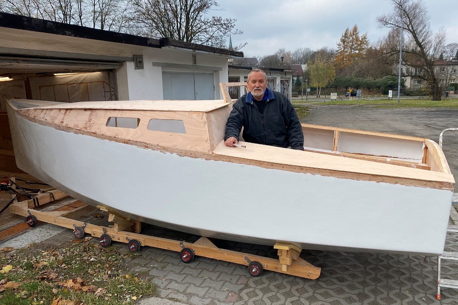 Roman sznerch jacht arc