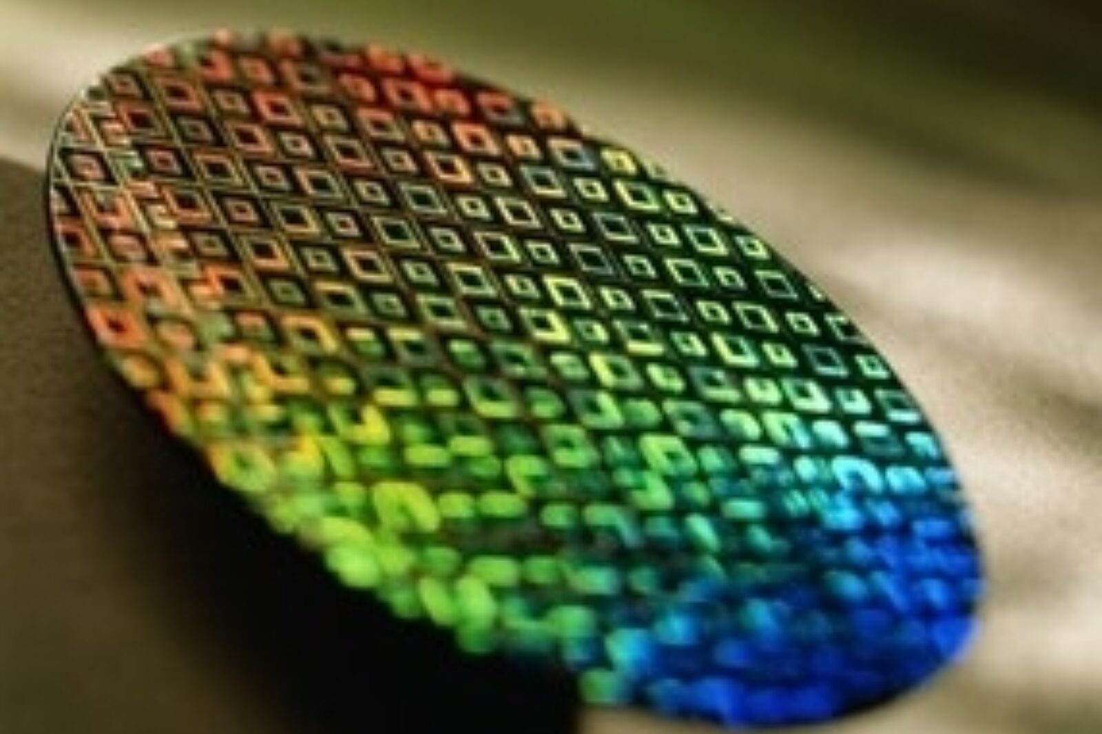 Siliconwafer wikimedia org