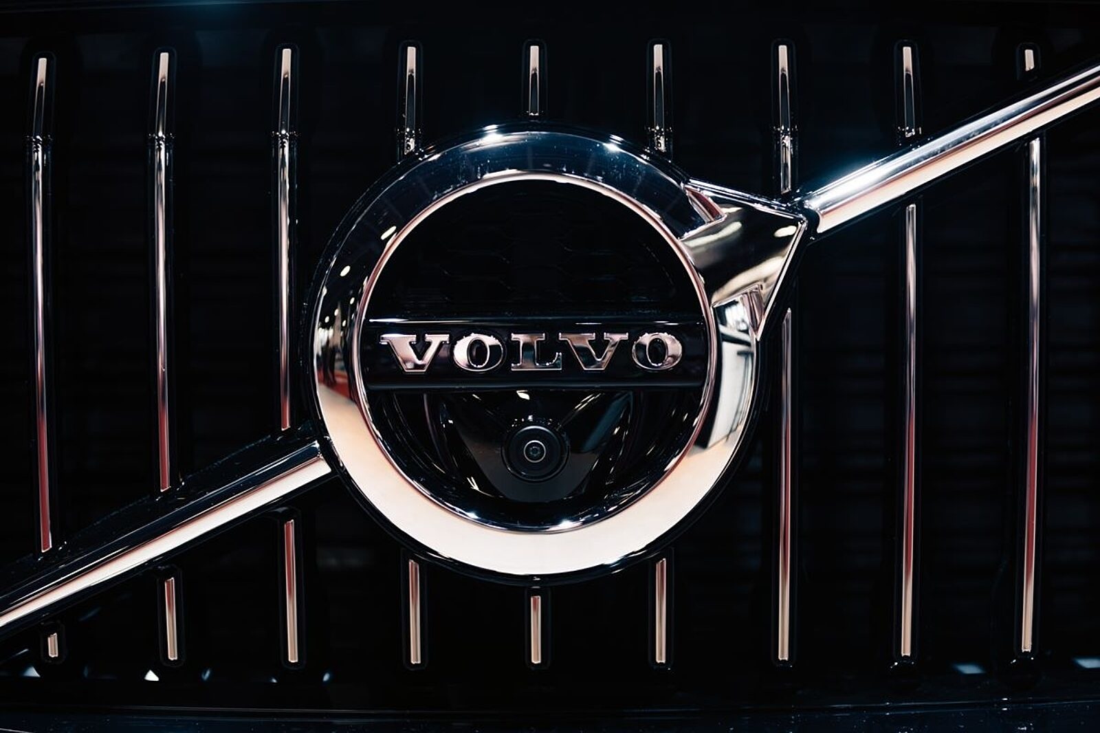 Volvo unsplash