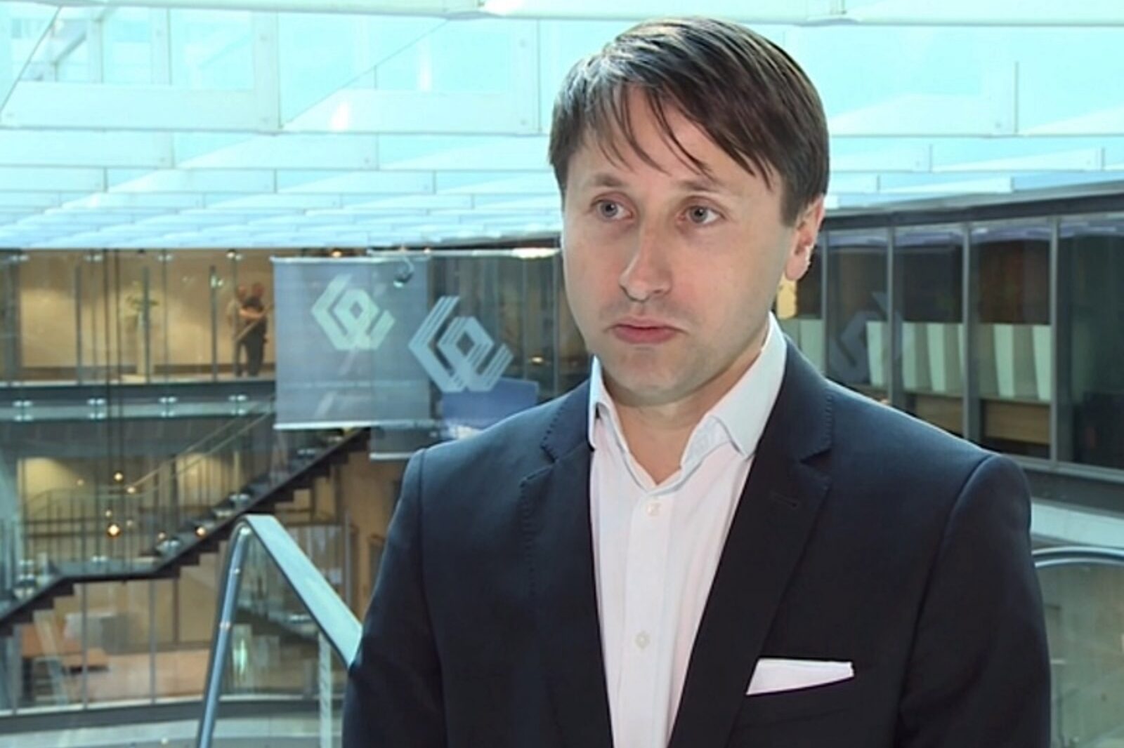 Wisniweski tomasz gpw newseria