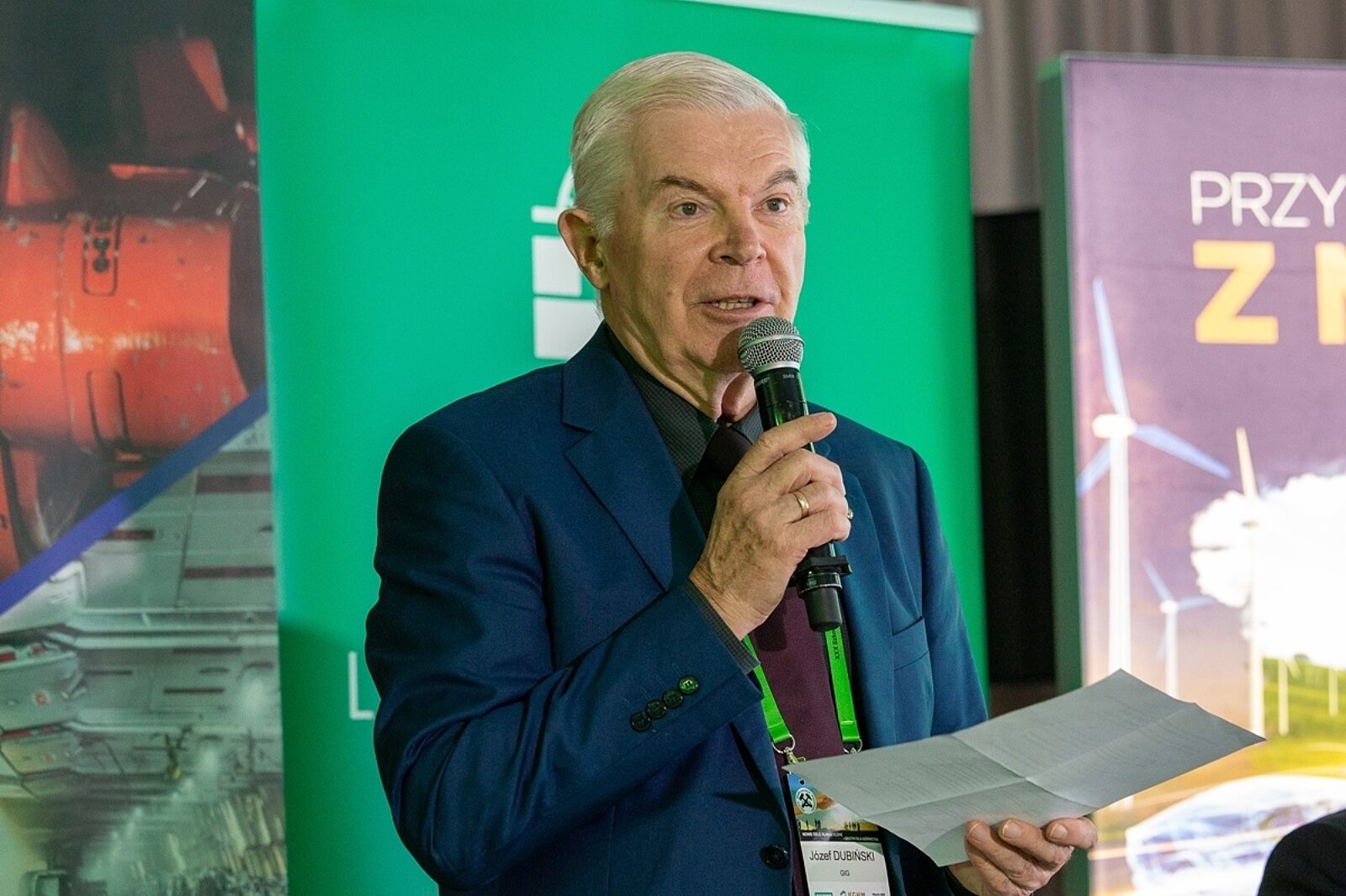 Sesję plenarną, dotyczącą skutków, które dla górnictwa będą miały nowe cele klimatyczne, poprowadził m.in. prof. Józef Dubiński