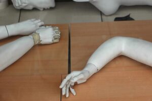 Anioly ciasna justyna komar