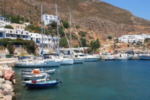 Brzeg grecja wyspa tilos gr