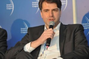 Grzegorz brona pak ptwp