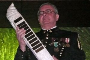 H18 02 otv andrzej tokarz se zlat m permonem