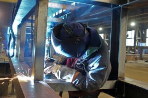 Hala spawanie huta pokoj