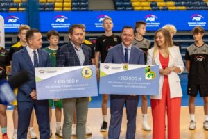 Kluby sportowe pge giek