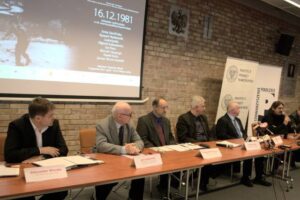 Konfa sol obchody wojna ab