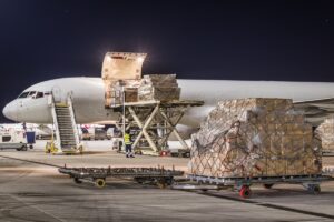 Lotnisko piotr adamczyk