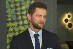 Mariuszgeraltowski crop