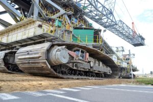 Przejazdzwalowarkizezwalowiskazewnetrznegokwbbelchatow 3