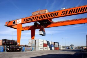 Slawkow 1 pkpcargo com