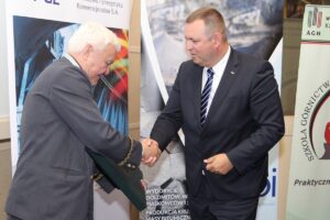 Slawomirzawada szkola gornictwa odkrywgowego pge