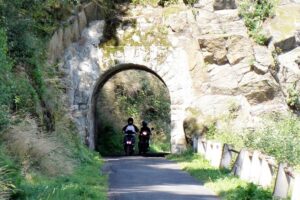 Tunel jezioro zlotnickie tr