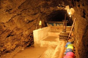 Zlotystok nurkowaniewkopalni trz