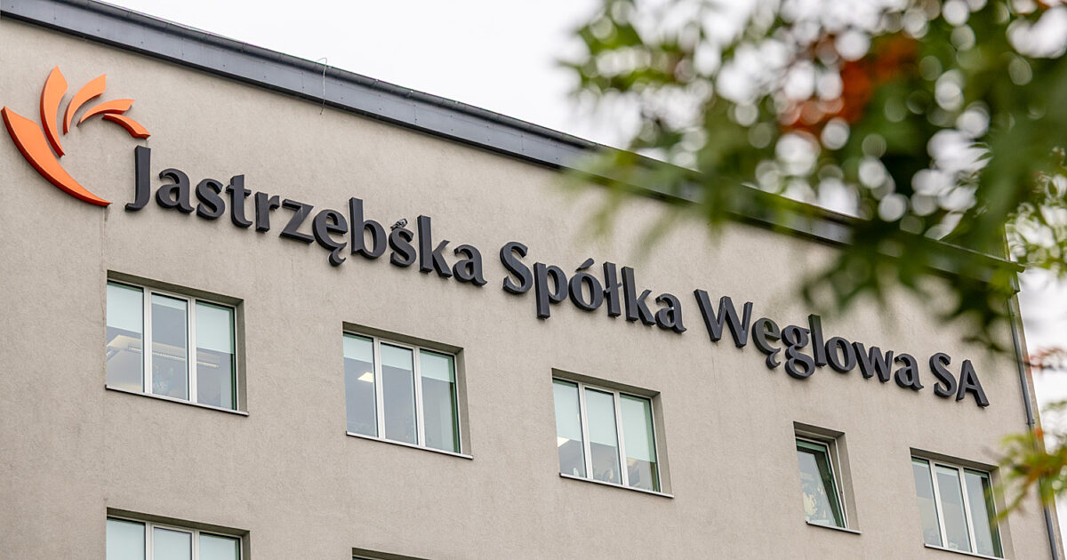 JSW выплатит первую часть задолженности по бонусам горняков 2025 года 31 августа 2026 года