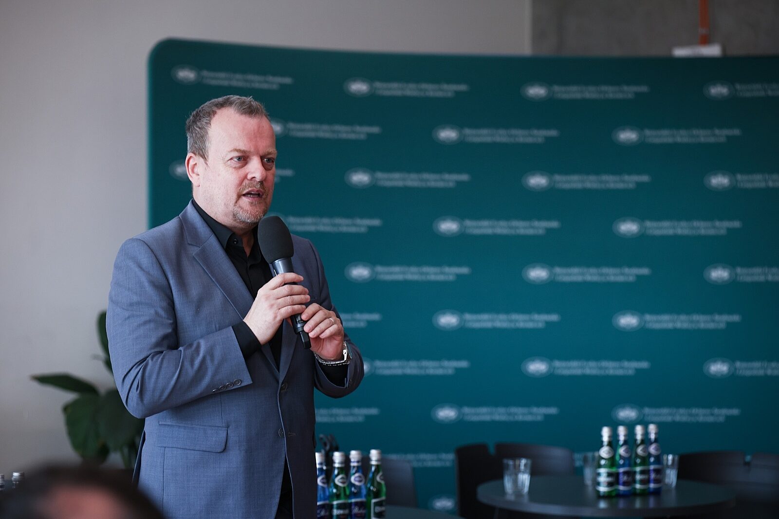 „Przyszłość ciepłownictwa w województwie śląskim – jak zmieniające się regulacje kształtują strategie przedsiębiorstw ciepłowniczych?” pod tym hasłem odbyła się 23 marca ostatnia Konferencja z cyklu Kierunek – zielona transformacja 2026.