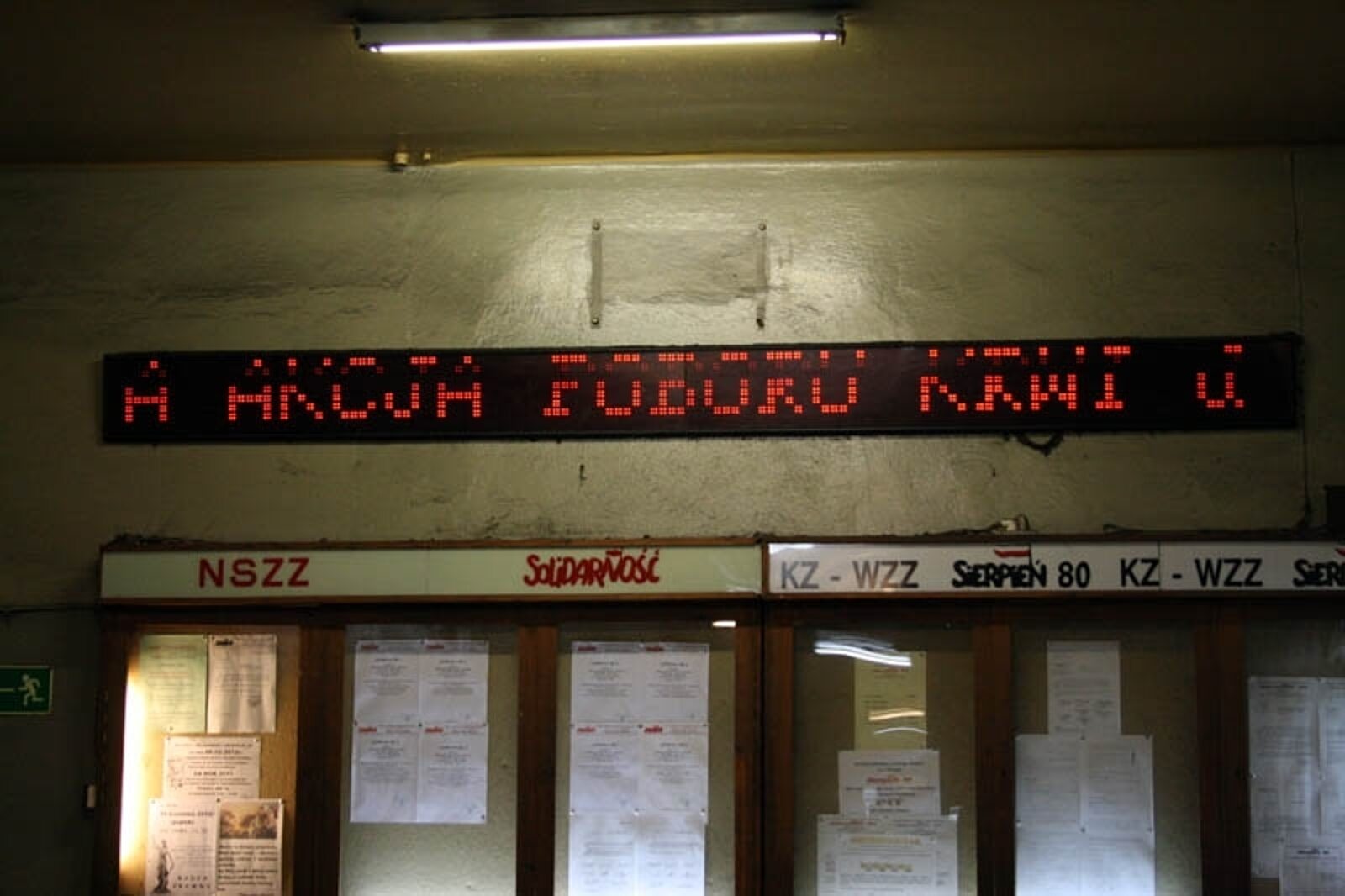 1333095463 kwrwiodawstwo m w bar 10