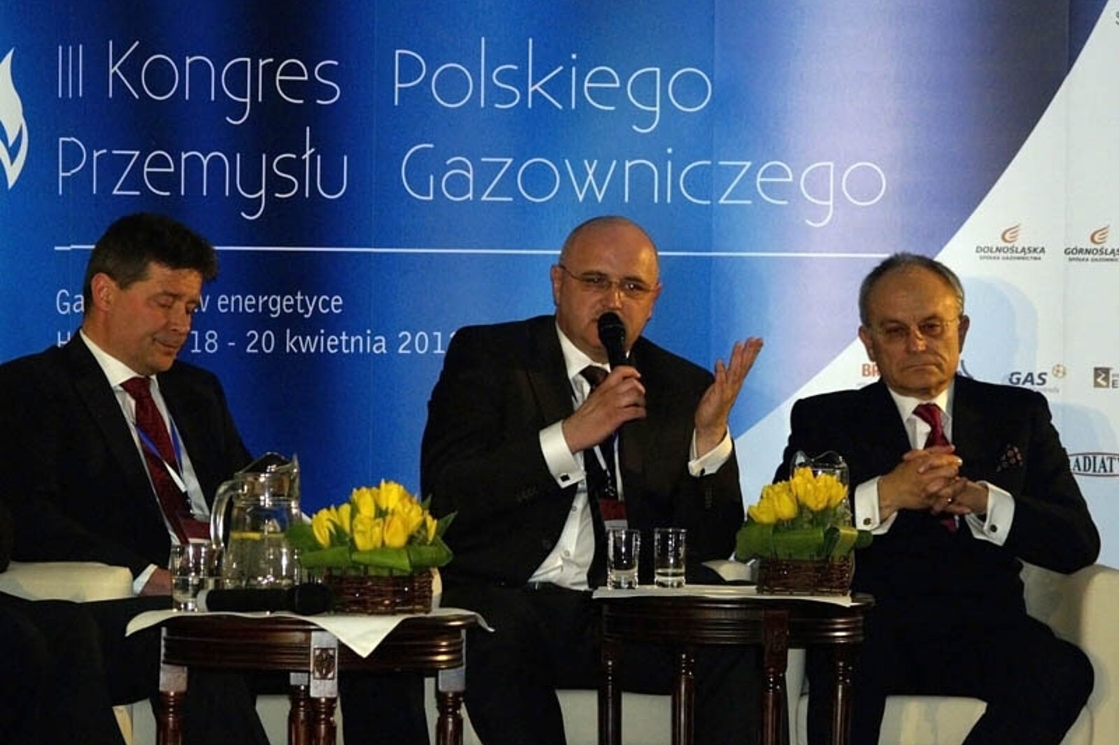 1335254281 marcinkiewicz arc