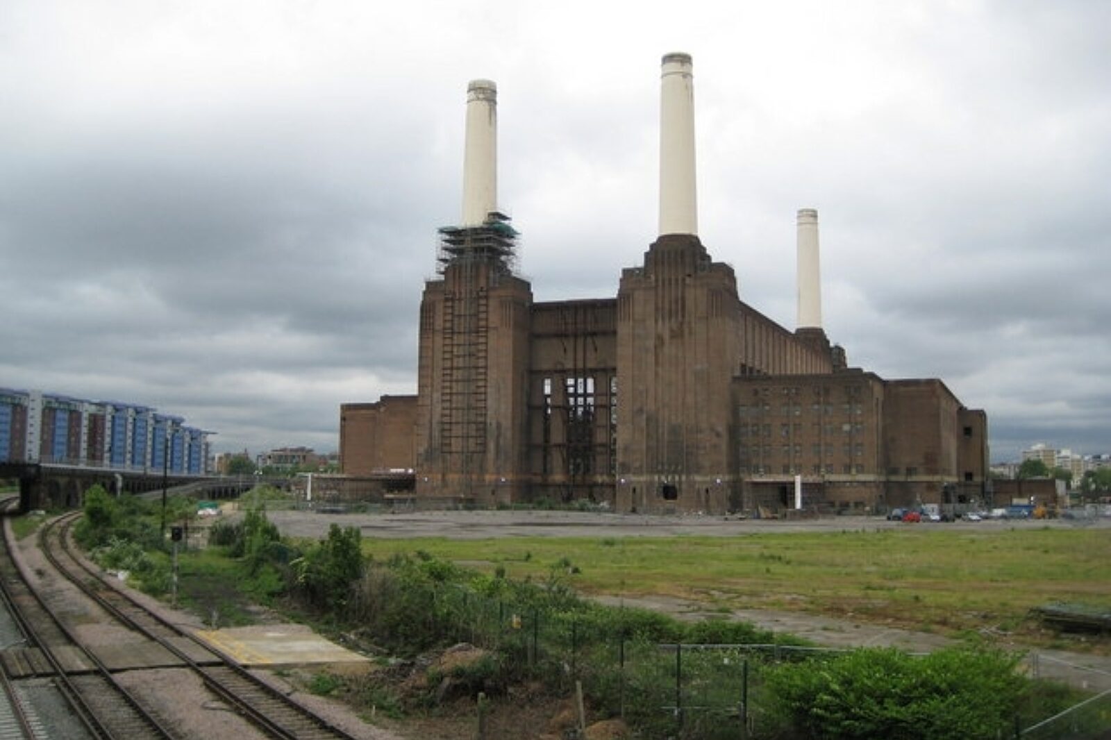 1336215503 battersea elektrownia nigel cox