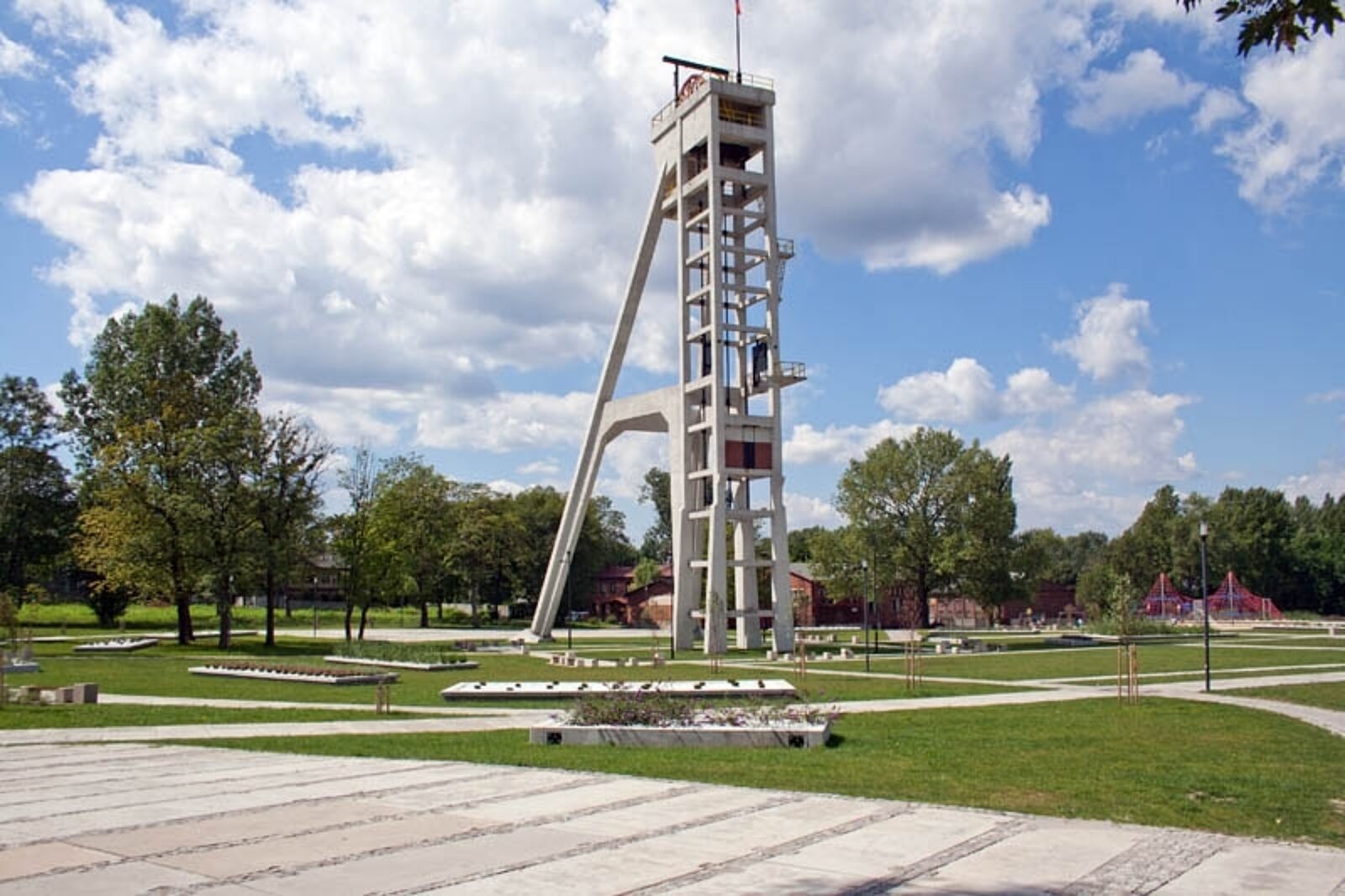 1344405693 szyb prezydent bar 2