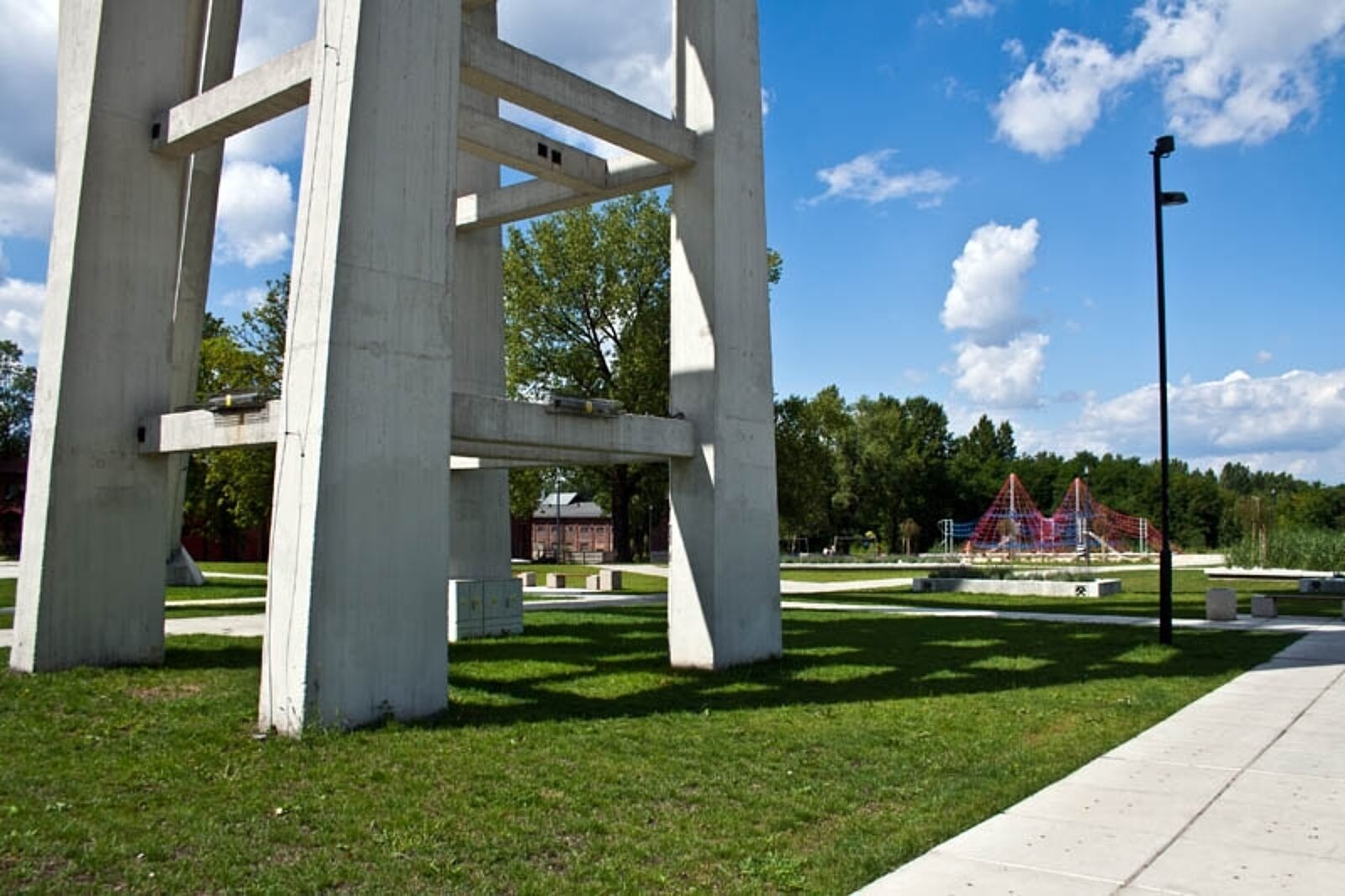 1344405693 szyb prezydent bar 5