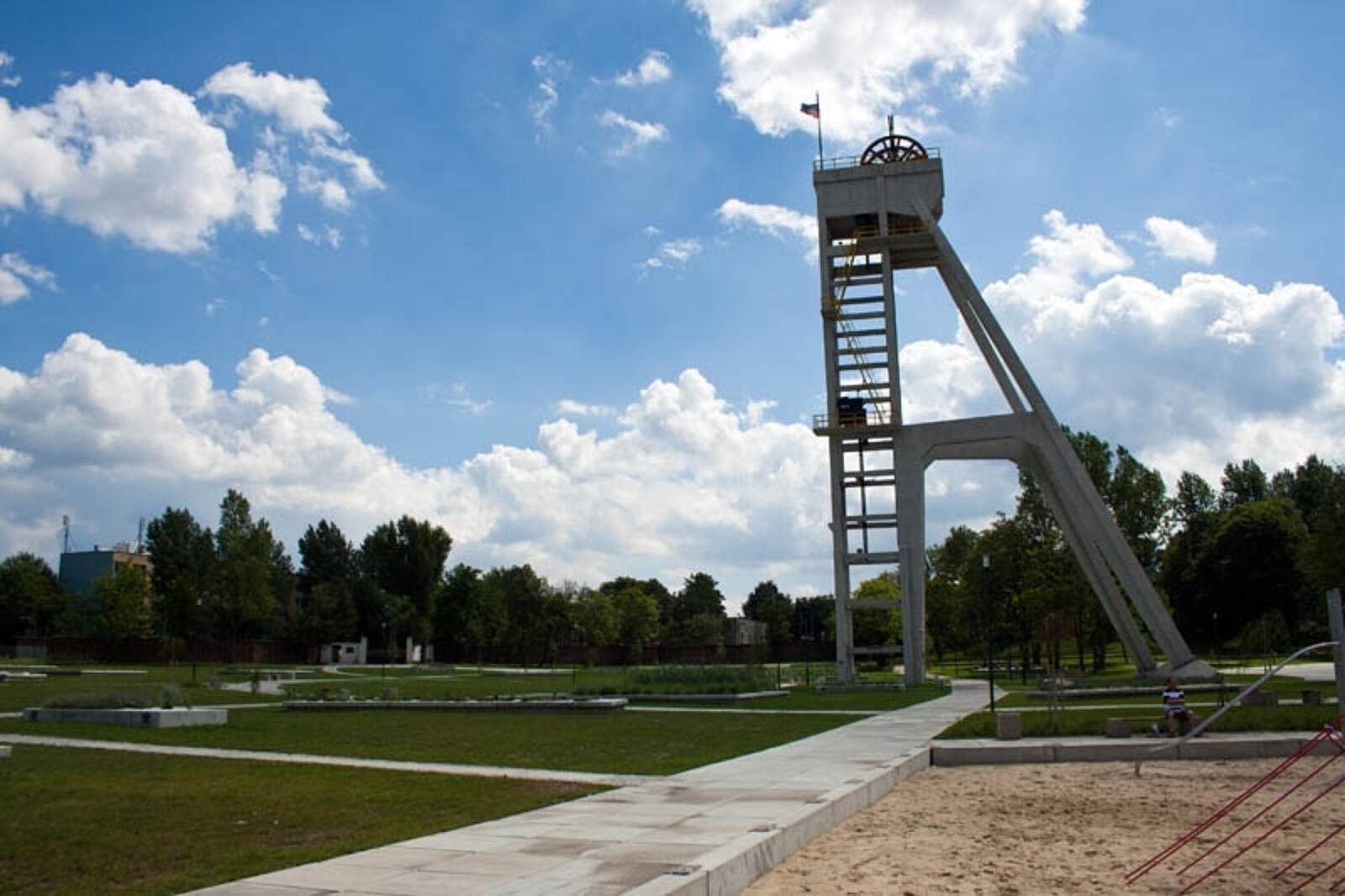 1344405694 szyb prezydent bar 15