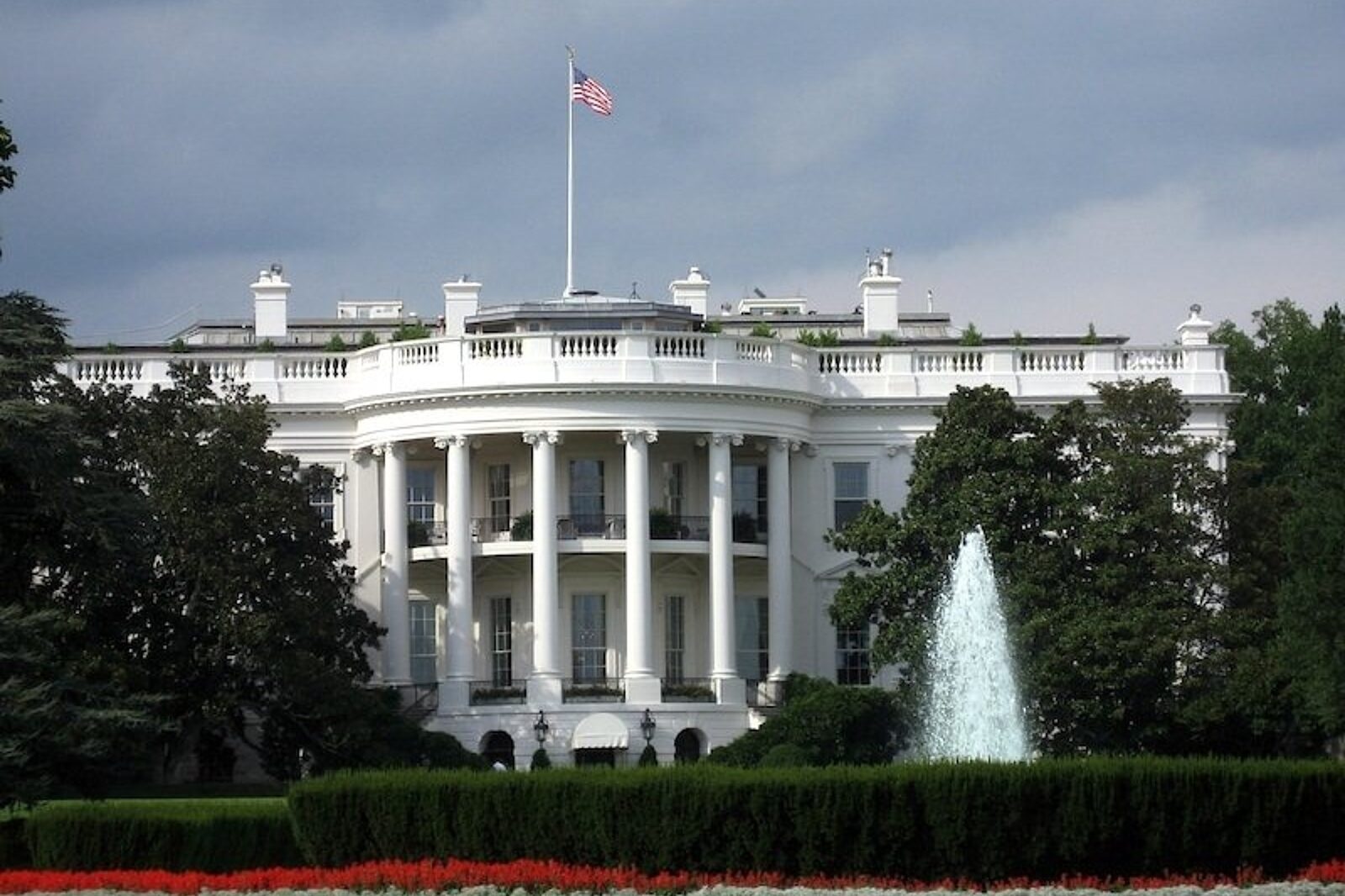 1346138651 bialy dom waszyngton usa ak