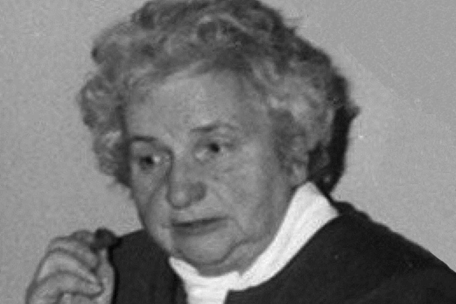 1347268420 modrzyk irena arc