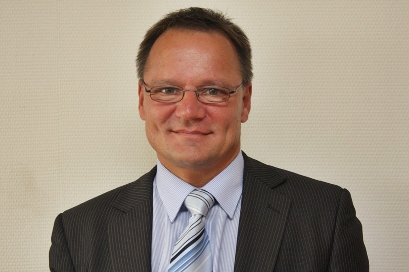 1366282077 krzysztalowski andrzej weglokoks com pl