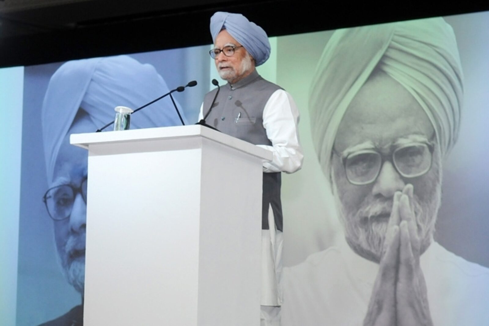 1367318486 manmohan singh 1 pmindiagov in