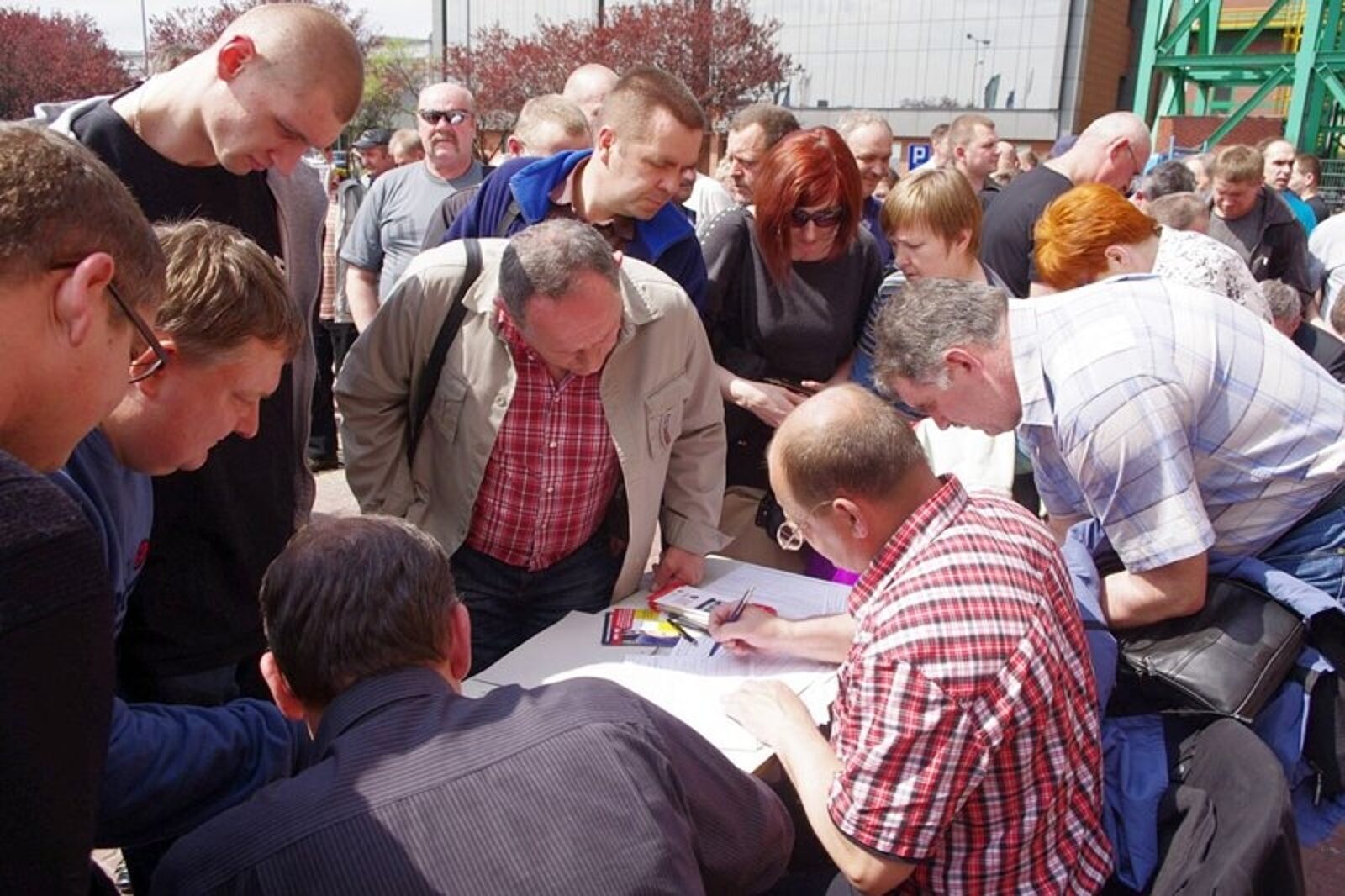 1368004108 podpisy koksownia przyjazn l kaczmarzyk