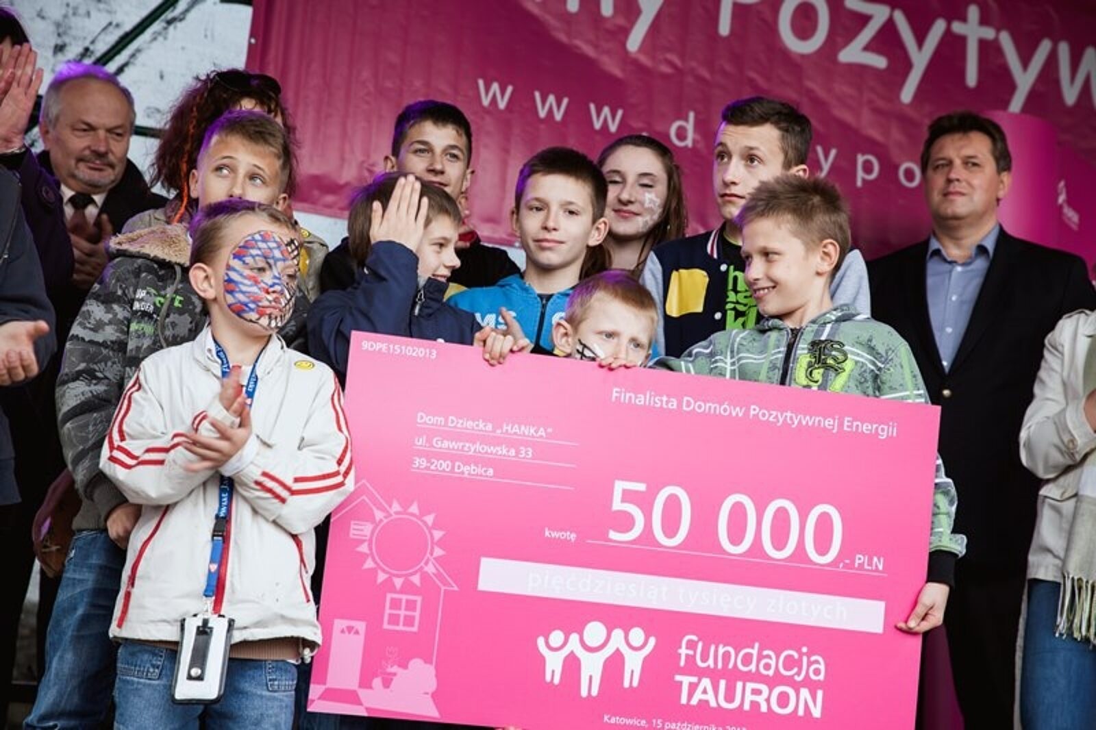 1381915252 domy pozytywnej energii 2013 tauron